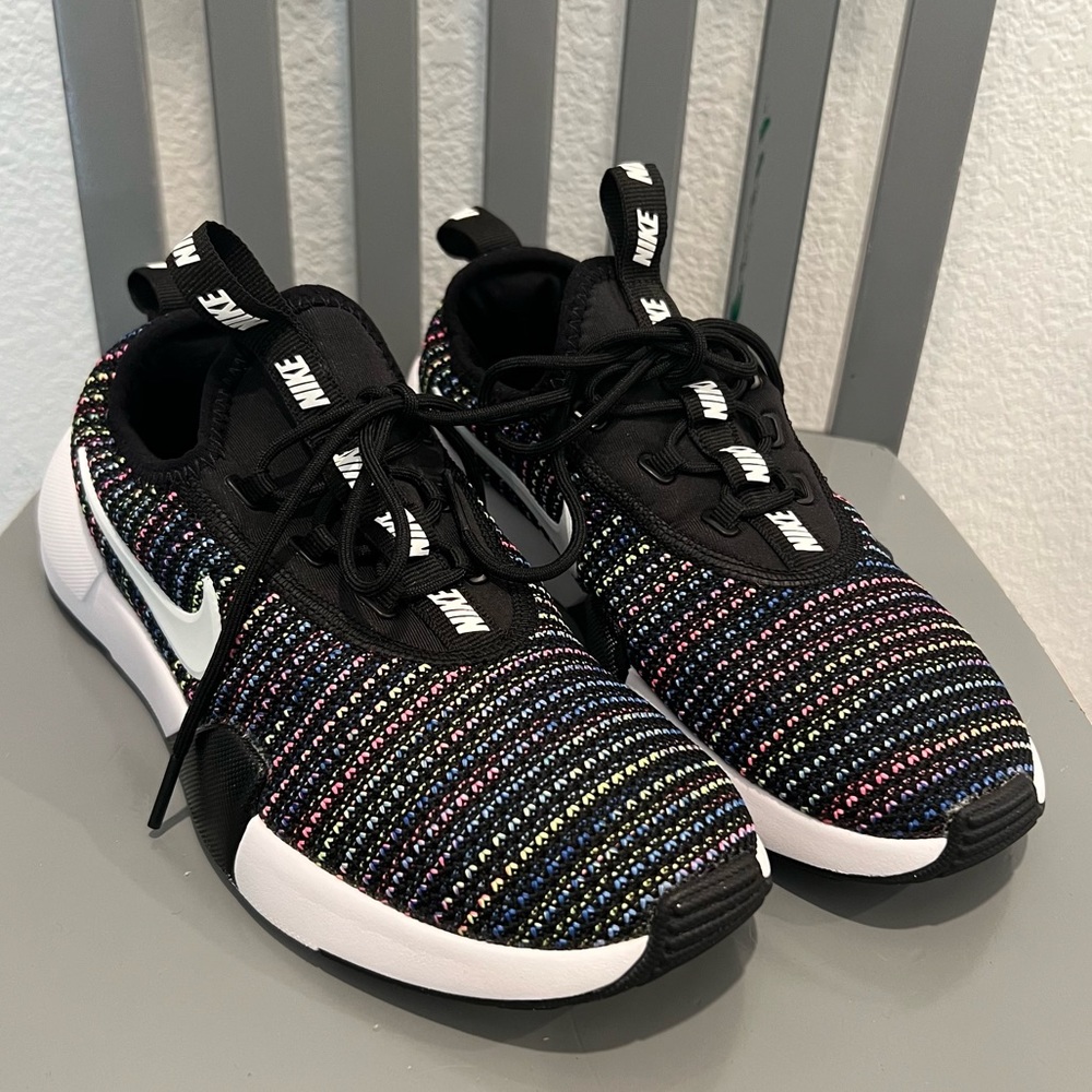 Nike Girl’s Ashin Modern SE A02129-002 Multicolor Running Shoes Sneakers Size 5Y